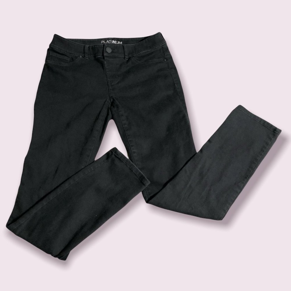 Chicos Platinum Pull On Black Jeggings-Sz XS